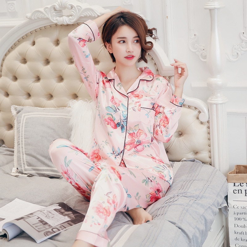 Women’s Silk Set pyjamas Women's Silk Set pyjamas