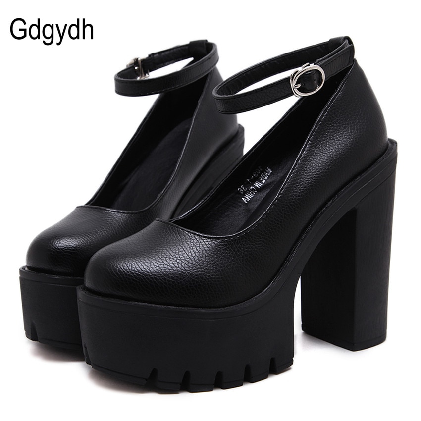 High-heeled shoes