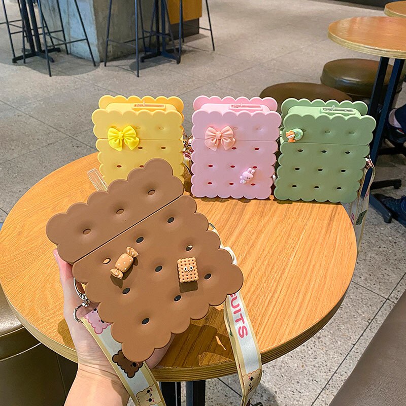 Biscuit shaped Water Bottle