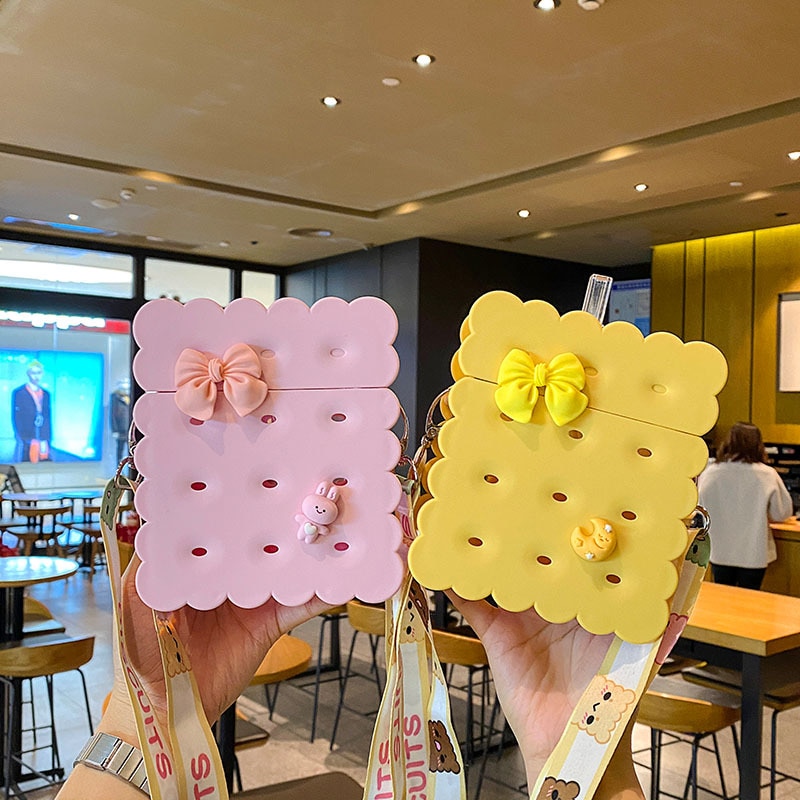 Biscuit shaped Water Bottle