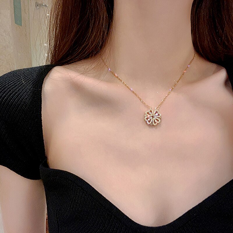 Crystal heart flower pendant Crystal heart flower pendant