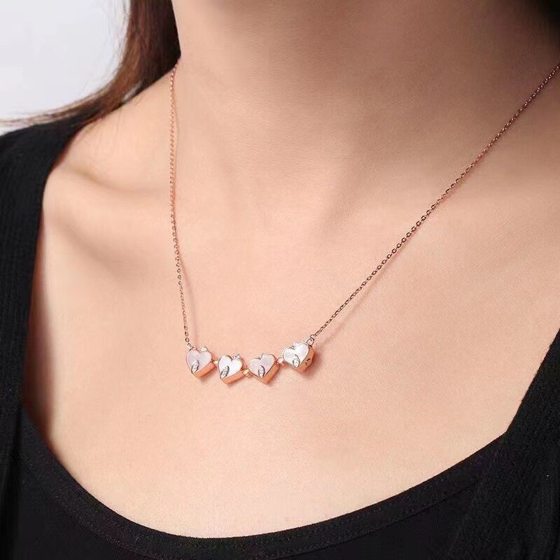 Crystal heart flower pendant Crystal heart flower pendant