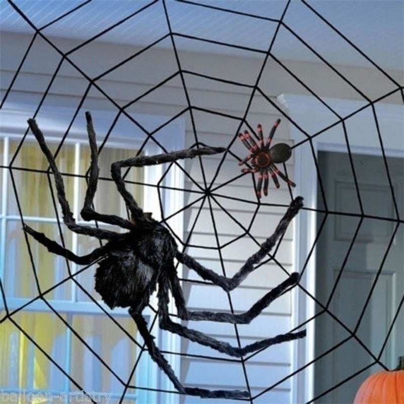 Spider Halloween Decor in different sizes