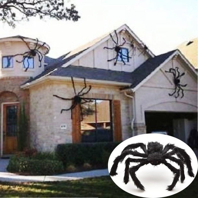Spider Halloween Decor in different sizes