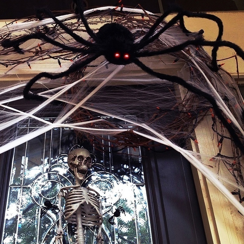 Spider Halloween Decor in different sizes