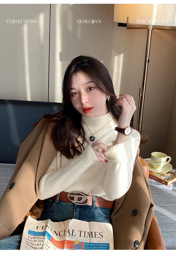 Turtleneck Sweater with Velvet Lining Turtleneck Sweater with Velvet Lining