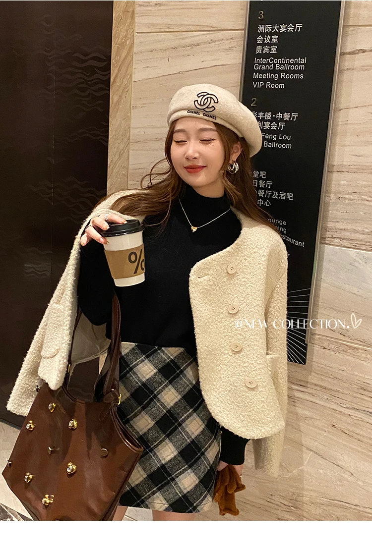 Turtleneck Sweater with Velvet Lining Turtleneck Sweater with Velvet Lining