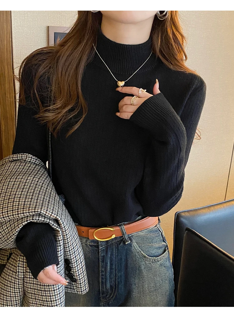 Turtleneck Sweater with Velvet Lining Turtleneck Sweater with Velvet Lining